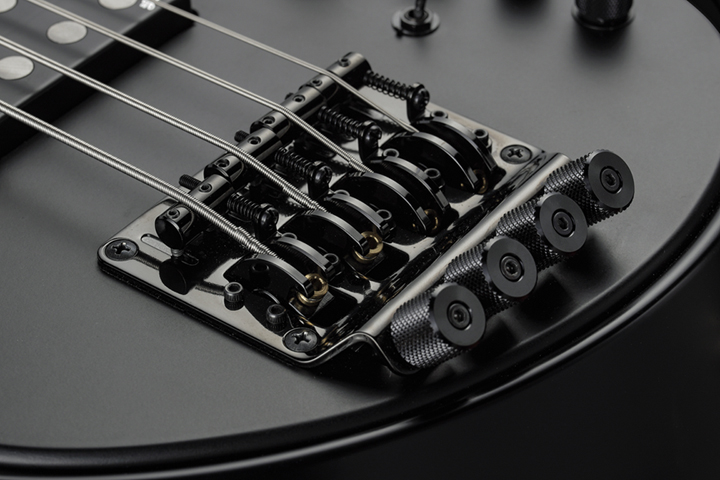 The VOX Showroom - Vox Starstream Headless Four and Five String